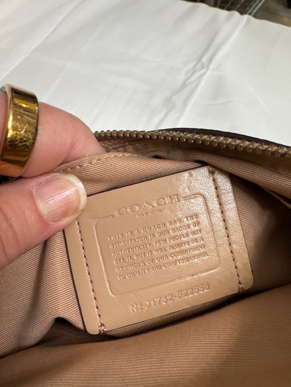 Coach Lyla rivet Tan Pebbled Leather Studded Crossbody - Picture 9 of 10